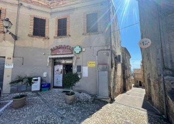 Foto 7 - Locale Commerciale Piazza Donna Bianca De Tharolis, Ripatransone - foto 7