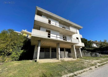 Foto 2 - Casa indipendente CONTRADA SAN SAVINO
 
SNC, Ripatransone - foto 2