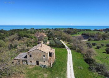 Foto 2 - Rustico CONTRADA SANT'EGIDIO
 
SNC, Cupra Marittima - foto 2