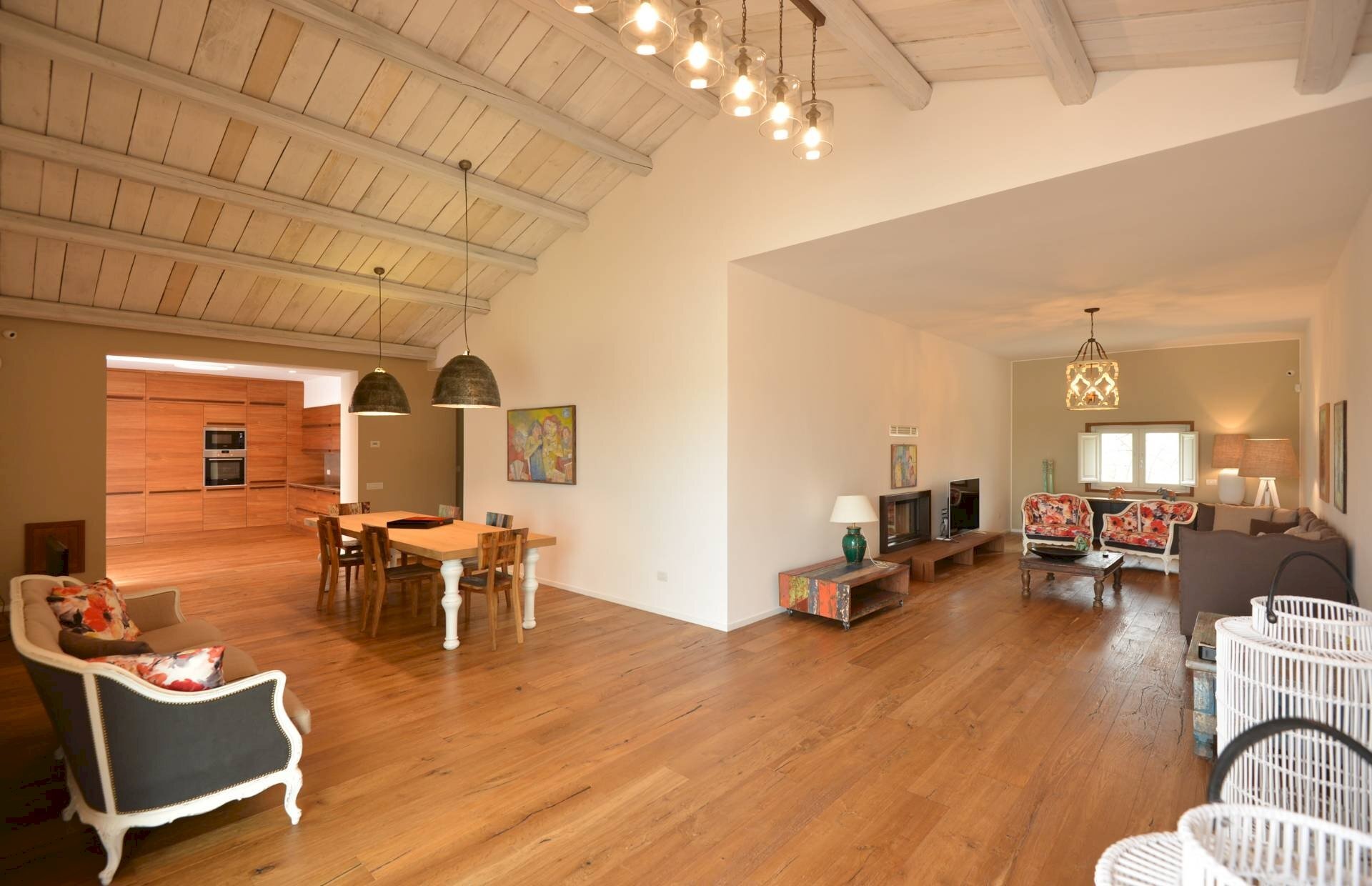 SOGGIORNO - Villa C.da Lama Cipriani
 
snc, Gravina in Puglia - foto 2