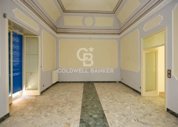 Foto 5 - Stabile - Palazzo Piazza Sedile San Marco
 
9, Trani - foto 5