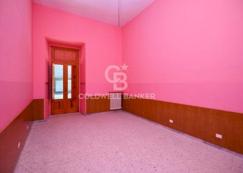 Foto 24 - Stabile - Palazzo Piazza Sedile San Marco
 
9, Trani - foto 24