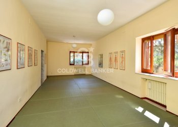 Salone primo piano - Villa VIA NAPOLI
 
7, Bari - foto 8