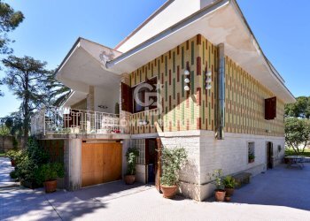 Prospetto posteriore - Villa VIA NAPOLI
 
7, Bari - foto 26