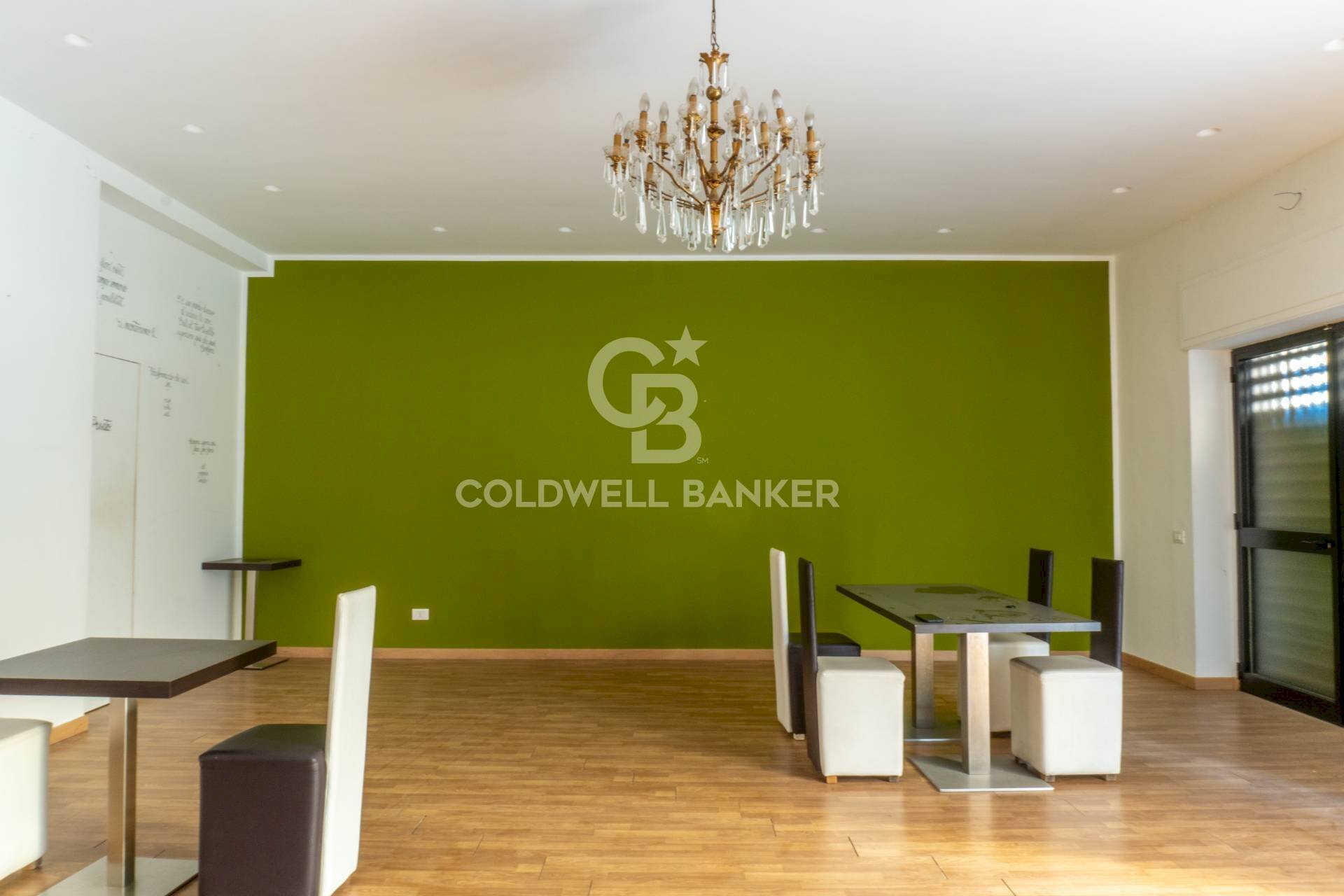 Foto 2 - Commercial Premises Via Pasubio
 
38, Andria - photo 2