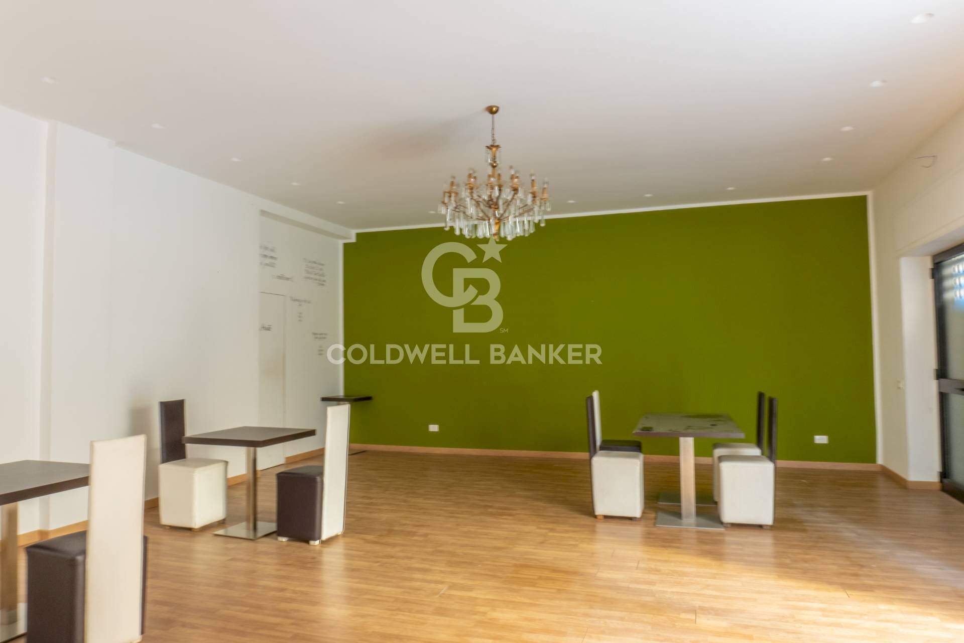 Foto 3 - Commercial Premises Via Pasubio
 
38, Andria - photo 3