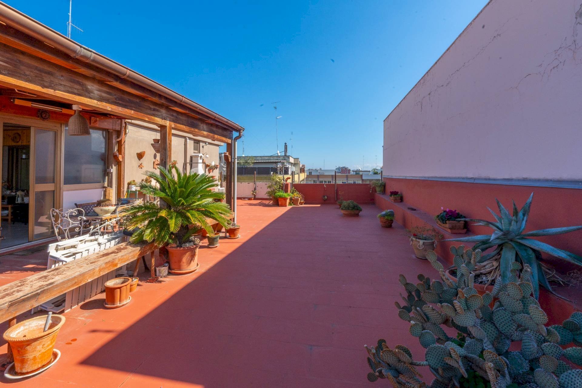 Foto 1 - Attico Via  Tenente Gaetano Devitofrancesco
 
4, Bari - foto 1