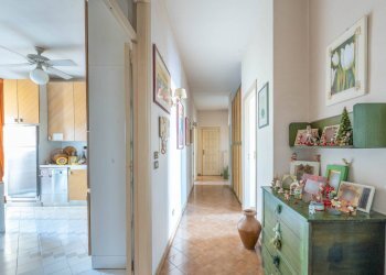 Foto 13 - Attico Via  Tenente Gaetano Devitofrancesco
 
4, Bari - foto 13