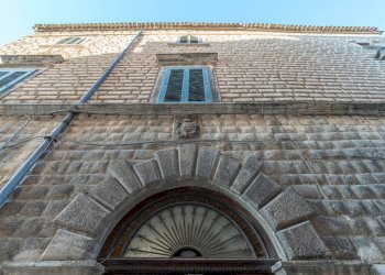 Foto 3 - Stabile - Palazzo Piazza Umberto I
 
13, Rutigliano - foto 3