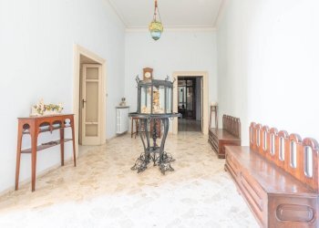 Foto 10 - Stabile - Palazzo Piazza Umberto I
 
13, Rutigliano - foto 10