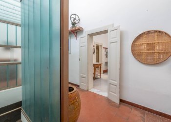 Foto 23 - Stabile - Palazzo Piazza Umberto I
 
13, Rutigliano - foto 23