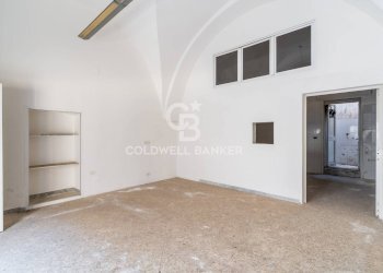 Foto 2 - Locale Commerciale Via Manzoni
 
11, Mola di Bari - foto 2