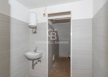 Foto 6 - Locale Commerciale Via Manzoni
 
11, Mola di Bari - foto 6