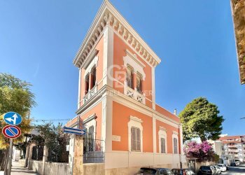 Foto 3 - Villa Corso Umberto I
 
39, Bari - photo 3