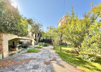 Foto 6 - Villa Corso Umberto I
 
39, Bari - photo 6