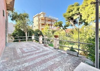 Foto 9 - Villa Corso Umberto I
 
39, Bari - photo 9