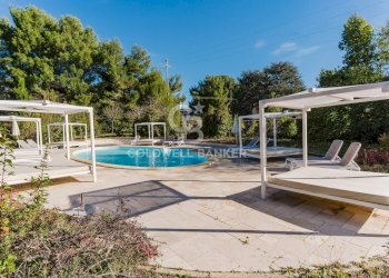 Foto 1 - Villa Viale Arsilio
 
13, Fasano - foto 1