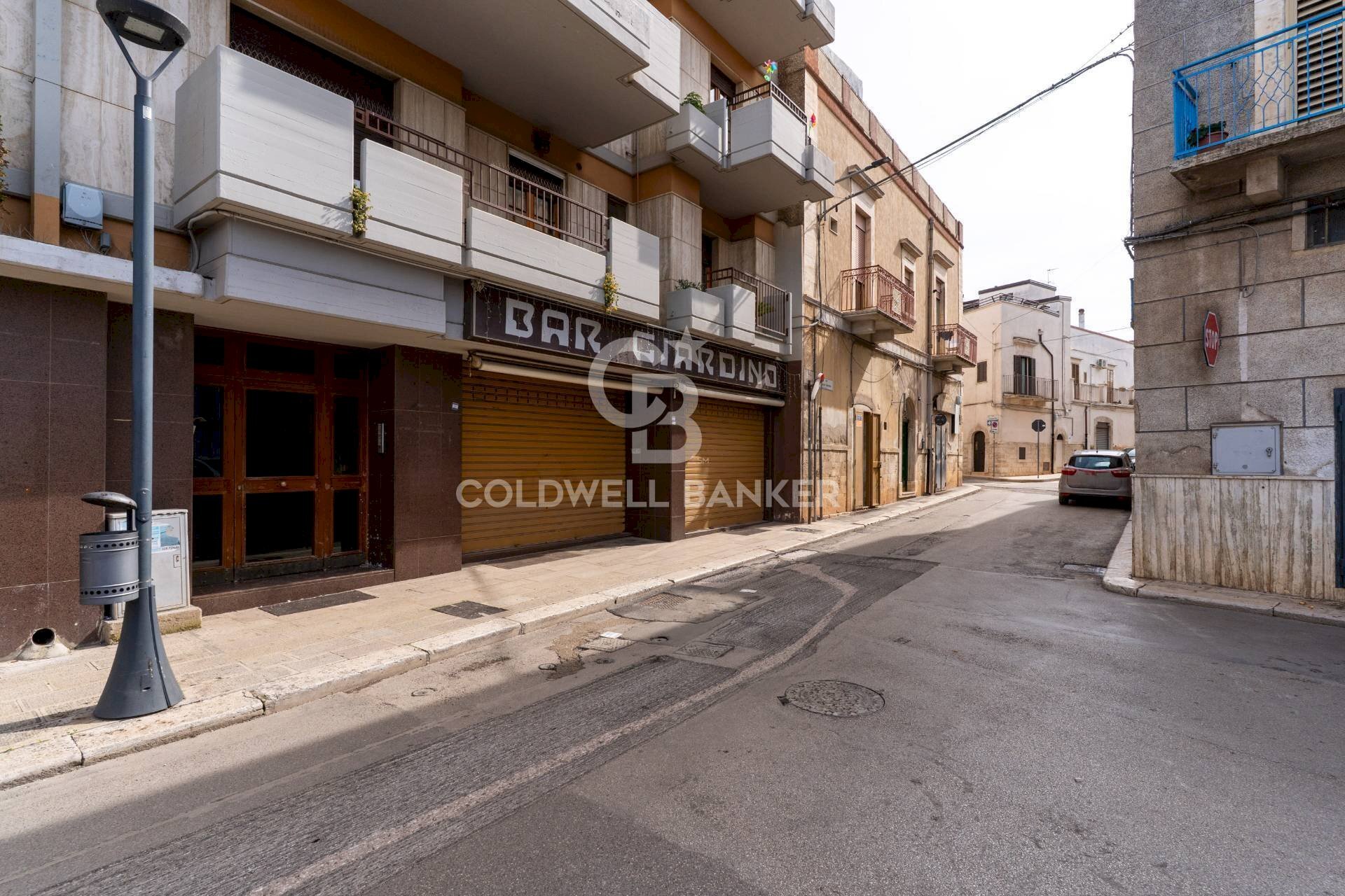 Foto 2 - Locale Commerciale Piazza Aldo Moro
 
45, Toritto - foto 2