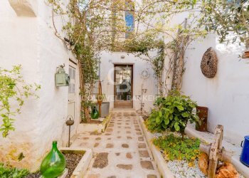 Foto 2 - Casa indipendente via Francesco Storella
 
31, Alessano - foto 2