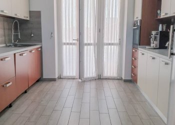 Foto 12 - Quadrilocale Viale Italia
 
33, Leini - foto 12