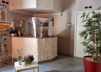 Foto 3 - Commercial Premises Via Rondissone
 
6 BIS, Torino - photo 3