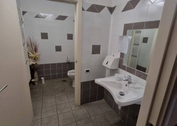 Foto 9 - Commercial Premises Via Rondissone
 
6 BIS, Torino - photo 9