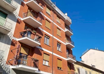 Foto 39 - Commercial Premises Via Rondissone
 
6 BIS, Torino - photo 39