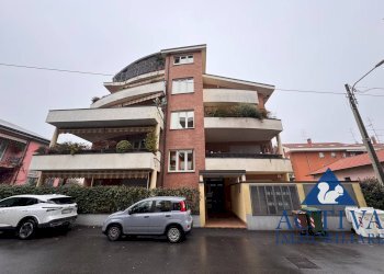 Foto 4 - Box Via Rovato
 
3, Busto Arsizio - foto 4