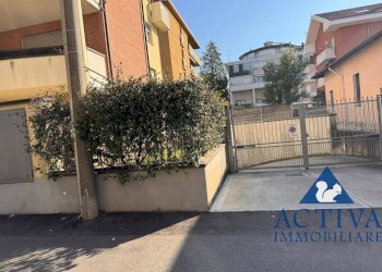 Foto 6 - Box Via Rovato
 
3, Busto Arsizio - foto 6