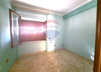 Cameretta - Bilocale Via Filippo Palizzi
 
15, Casavatore - foto 5