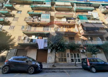 Edificio all\'aperto - Bilocale Via Filippo Palizzi
 
15, Casavatore - foto 18