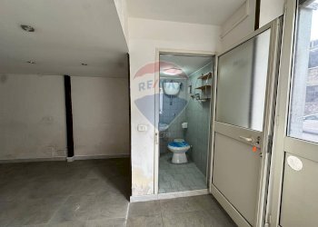 Bagno - Negozio Via Armando Diaz
 
98, Casoria - foto 5