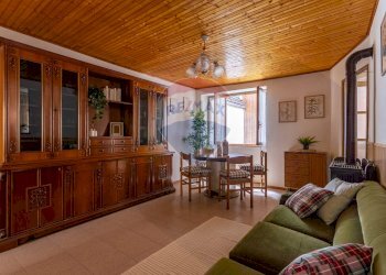 Sala da pranzo - Trilocale Alta Valle Intelvi - foto 3