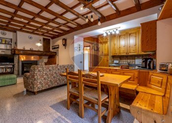 Sala da pranzo - Appartamento Ponna - foto 8