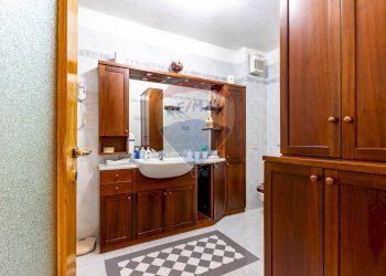 Bagno - Appartamento Ponna - foto 17