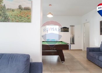 IMMAGINE DI UNALTRA DELLE VILLE DEL COMPLESSO CON ARREDAMENTO - Villa Via Terrarossa, Monte Argentario - photo 36