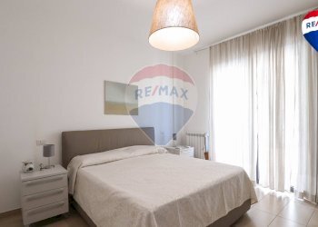 IMMAGINE DI UNALTRA DELLE VILLE DEL COMPLESSO CON ARREDAMENTO - Villa Via Terrarossa, Monte Argentario - photo 45