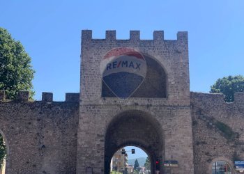 Edificio all\'aperto - Quadrilocale via Garibaldi
 
63, Rieti - foto 5