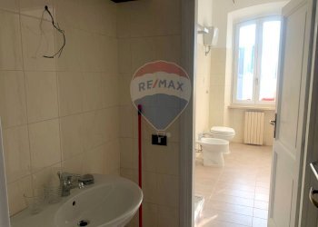 Bagno - Quadrilocale via Garibaldi
 
63, Rieti - foto 20