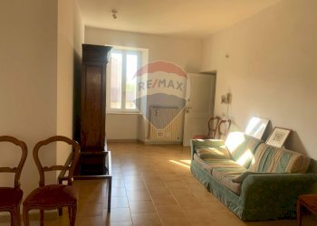 Soggiorno - Quadrilocale via Garibaldi
 
63, Rieti - foto 24