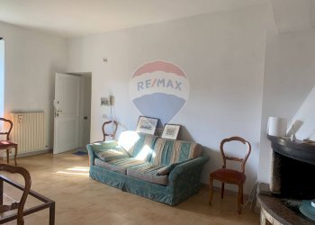 Soggiorno - Quadrilocale via Garibaldi
 
63, Rieti - foto 30