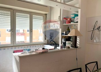 Cucina - Trilocale Via Delle Azzorre
 
340, Roma - foto 3