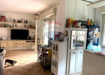 Cucina - Trilocale Via Delle Azzorre
 
340, Roma - foto 8