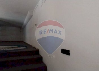 Scale - Locale Commerciale Via Lorenzo Cavaliero
 
15-19, Salerno - foto 6