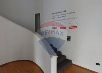 Scale - Locale Commerciale Via Lorenzo Cavaliero
 
15-19, Salerno - foto 13