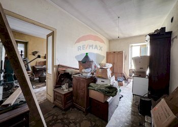 Cucina - Casa indipendente Piazza Trenta Trentuno Maggio
 
15, Palestro - foto 16