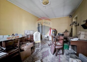 Ufficio - Casa indipendente Piazza Trenta Trentuno Maggio
 
15, Palestro - foto 17