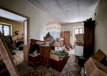 Dispensa di stoccaggio - Casa indipendente Piazza Trenta Trentuno Maggio
 
15, Palestro - foto 23