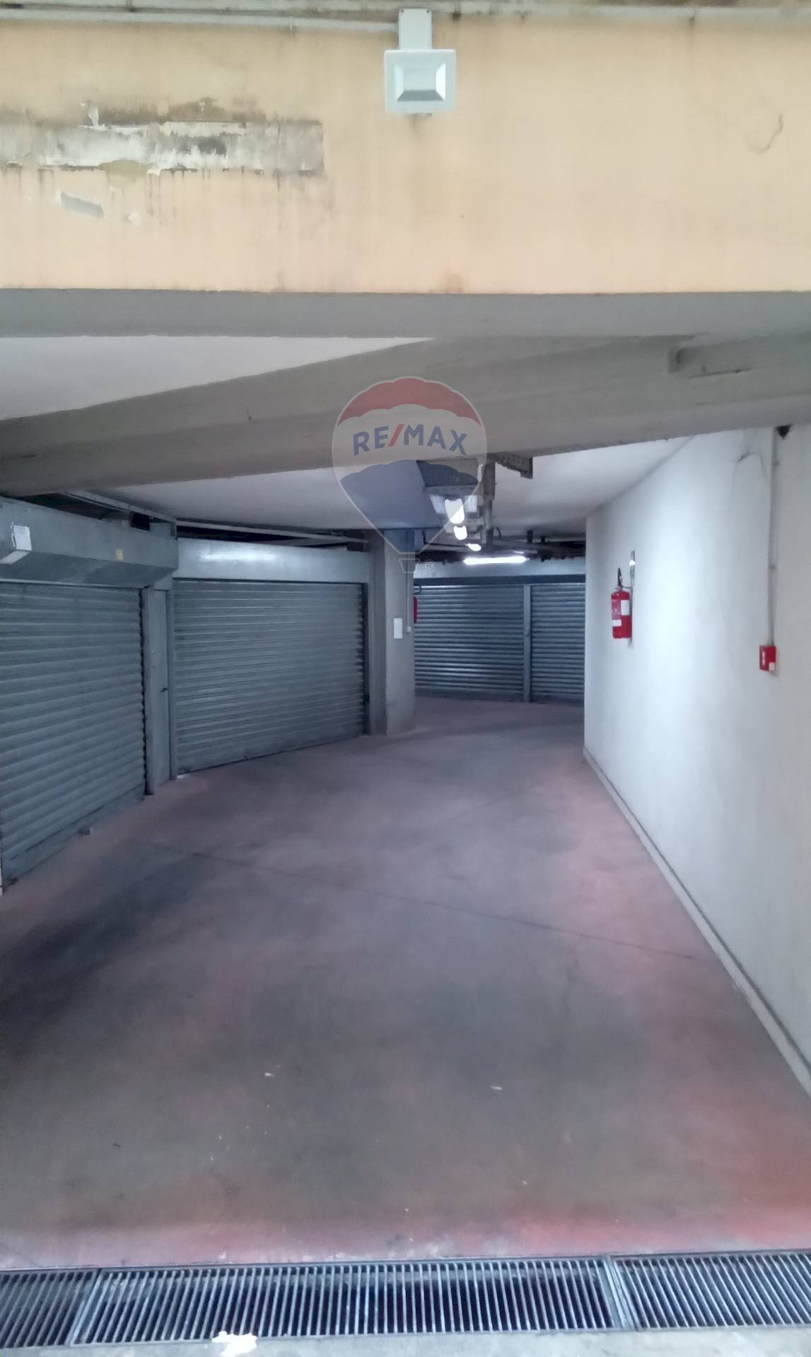 Parcheggio - Box Napoli - foto 3