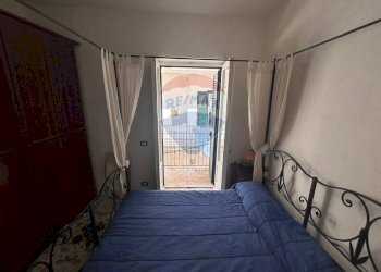 Camera / camera da letto - Casa semi indipendente via Dottor Venanzio Marone, Lacco Ameno - foto 11